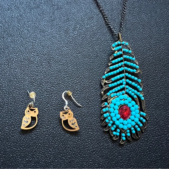 8 Piece Jewelry Lot Boho Necklaces, Earrings, Silver Bracelet, Fashion Leaf Ring - Picture 3 of 14